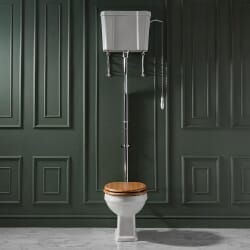 Sanitario WC Tradizionale con Cassetta Alta – Scelta di Leva di Scarico e Copriwater - Richmond
