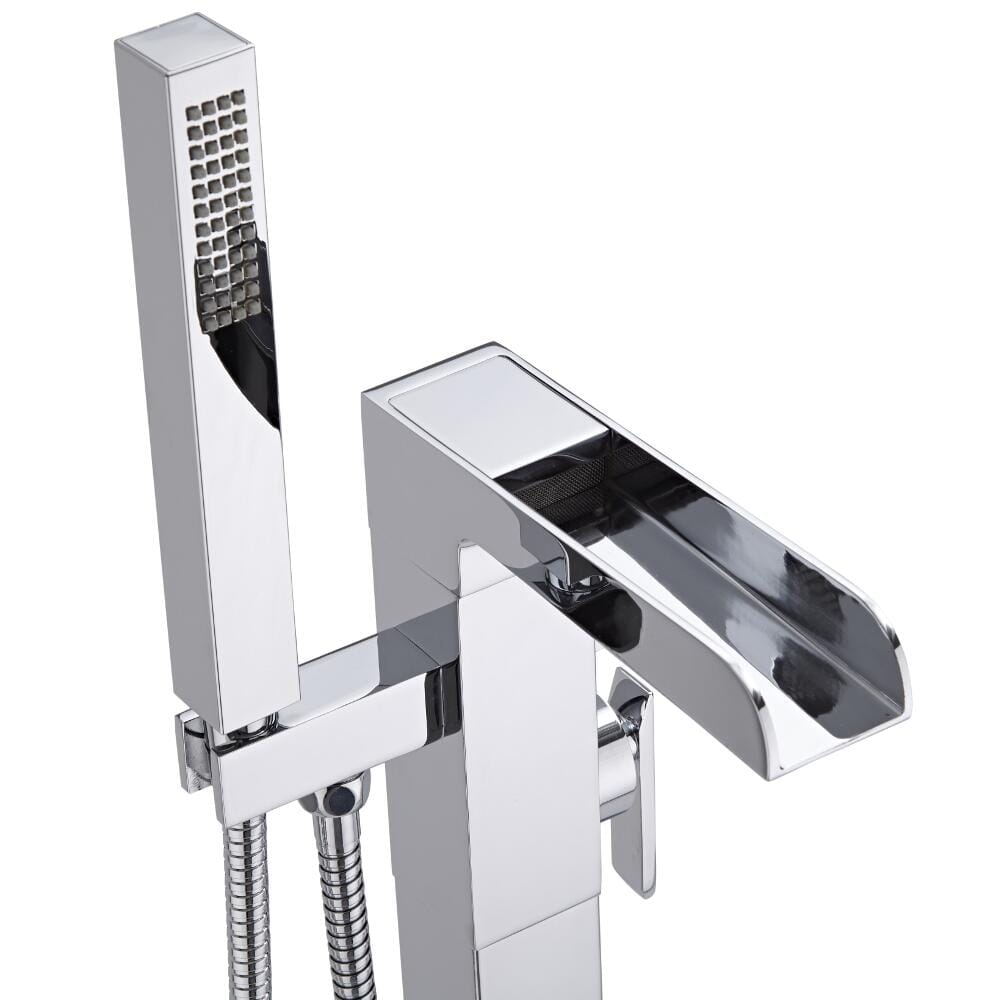 Gruppo Vasca Esterno da Terra con Bocca e Doccetta e Colonna - Parade