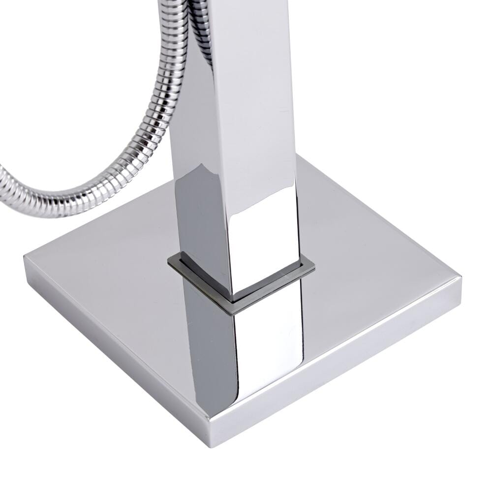 Gruppo Vasca Esterno da Terra con Bocca e Doccetta e Colonna - Parade