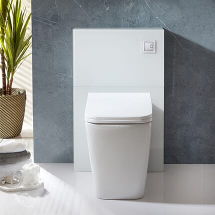 Sanitario Filoparete Bianco da 500 mm Completo di Sedile con Chiusura Ammortizzata - Saru