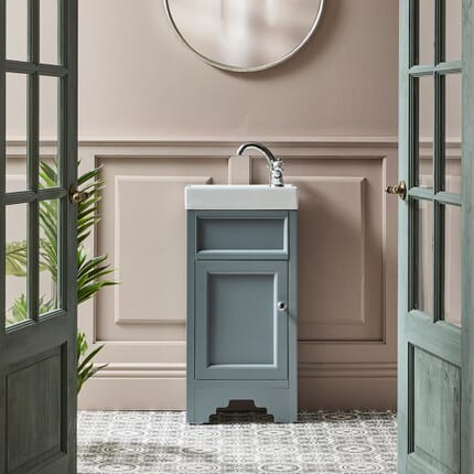Mobile Bagno Tradizionale da 400mm con Lavabo - Scelta di Finiture e Maniglia - Thornton