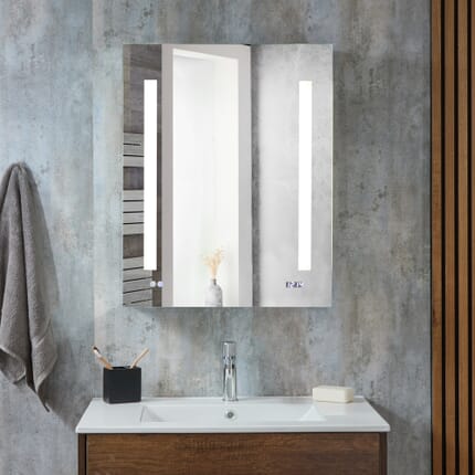 Armadietto a Specchio con Illuminazione a LED - 600mm x 750mm - Alba