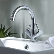 Rubinetto Miscelatore Moderno per Lavabo Monoforo con Beccuccio Girevole - Cromato - Como