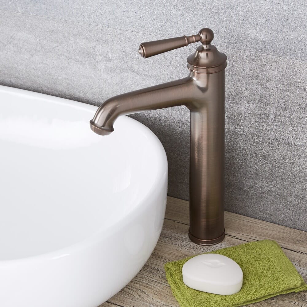 Rubinetto Miscelatore Tradizionale Monoforo Alto Effetto Bronzo Lucidato ad Olio per Lavabo - Charleston