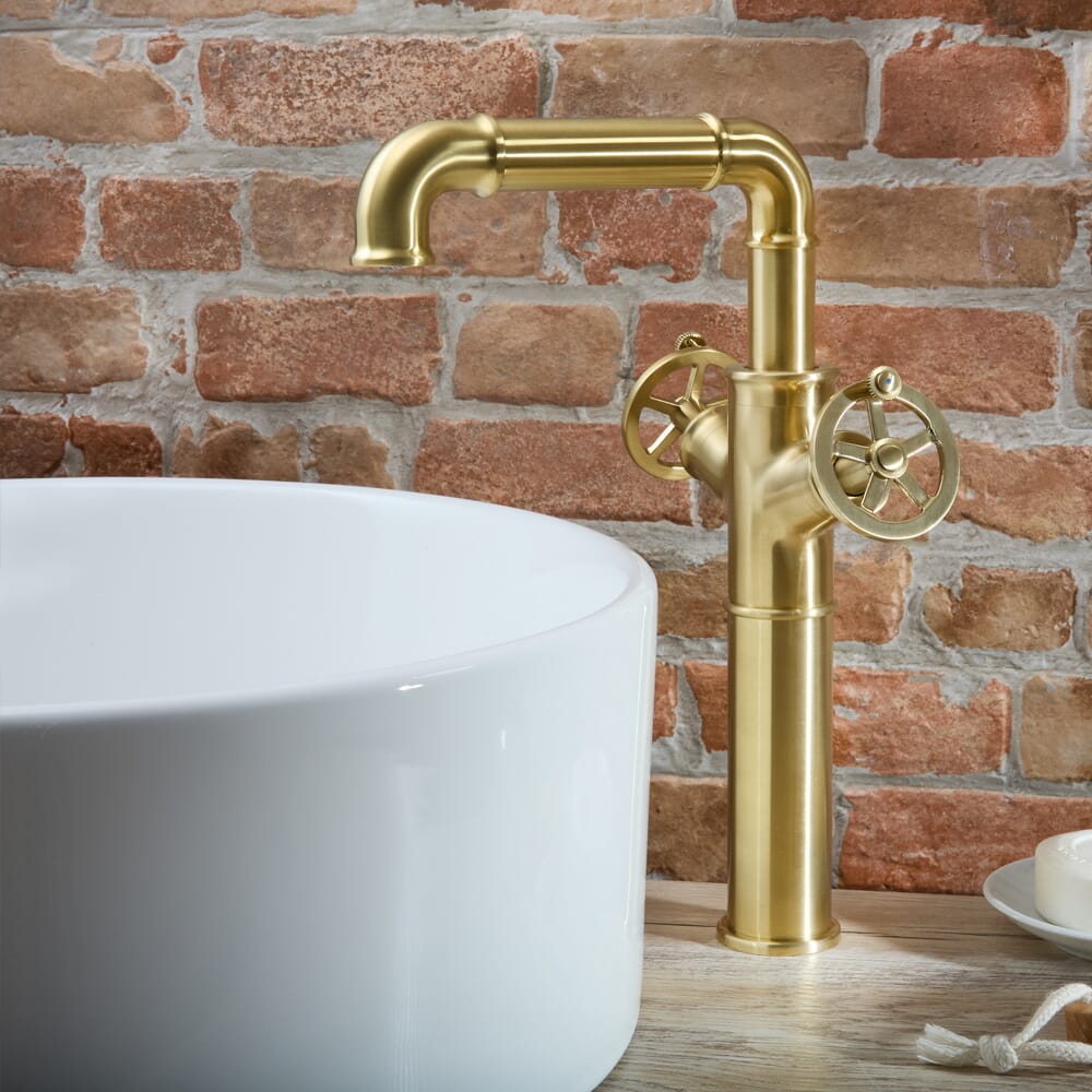 Miscelatore Alto Monoforo per Lavabo in Stile Industriale - Oro Satinato - Zandra