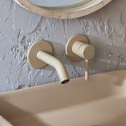 Miscelatore Moderno a Parete per Lavabo - Scelta della Finitura - Elements