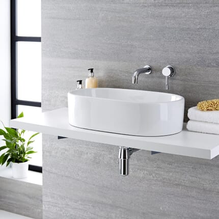 Lavabo Bagno da Appoggio in Ceramica Ovale 575x360mm con Rubinetto Miscelatore Murale -  Otterton