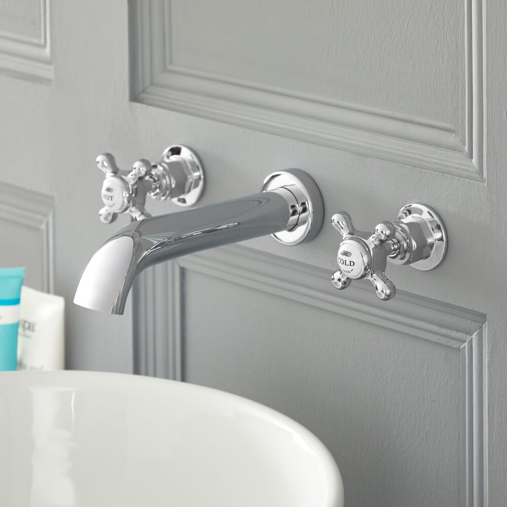 Rubinetto Miscelatore Murale Lavabo a 3 Fori Tradizionale Finitura Cromata e Bianca con Maniglie a Croce - Elizabeth