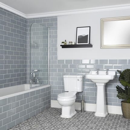 Set Bagno Tradizionale Completo di Vasca da Bagno, Sanitario WC e Lavabo su Colonna - Richmond