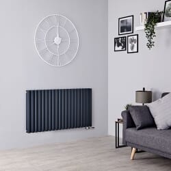 Hudson Reed Revive - Radiatore di Design in Alluminio Orizzontale (Pannello Doppio - Attacchi Centrali) - Disponibile in Diverse Larghezze - Antracite