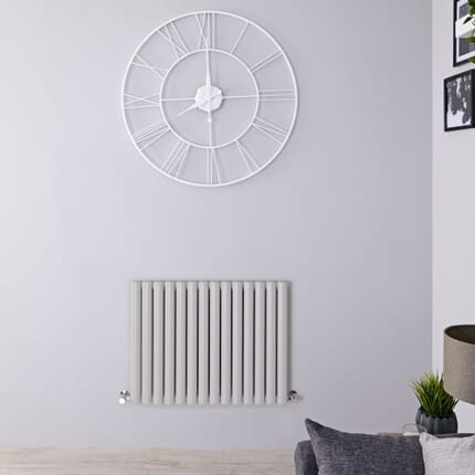 Radiatore di Design Orizzontale Moderno - Pannello Doppio - Grigio Chiaro - 635mm x 826mm - Revive