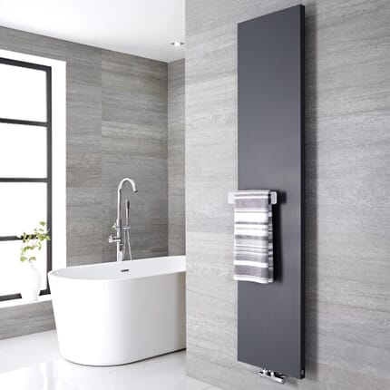 Radiatore di Design Verticale con Porta Asciugamani in Acciaio - Attacco Centrale - Antracite - 1820mm x 400mm - Rubi