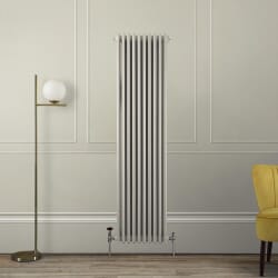 Radiatore a Tre Colonne Verticale Tradizionale - 1800mm - Scelte di Finiture Neutre e Dimensioni - Regent