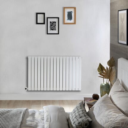 Radiatore Elettrico di Design Orizzontale Piatto - Bianco - 635mm x 1000mm (Pannello Singolo) - con Elemento Elettrico Termostatico Wi-Fi - Sloane - ECOSO by Hudson Reed