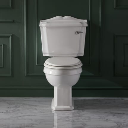 Sanitario Bagno in Stile Tradizionale con Scarico Orizzontale - Regent