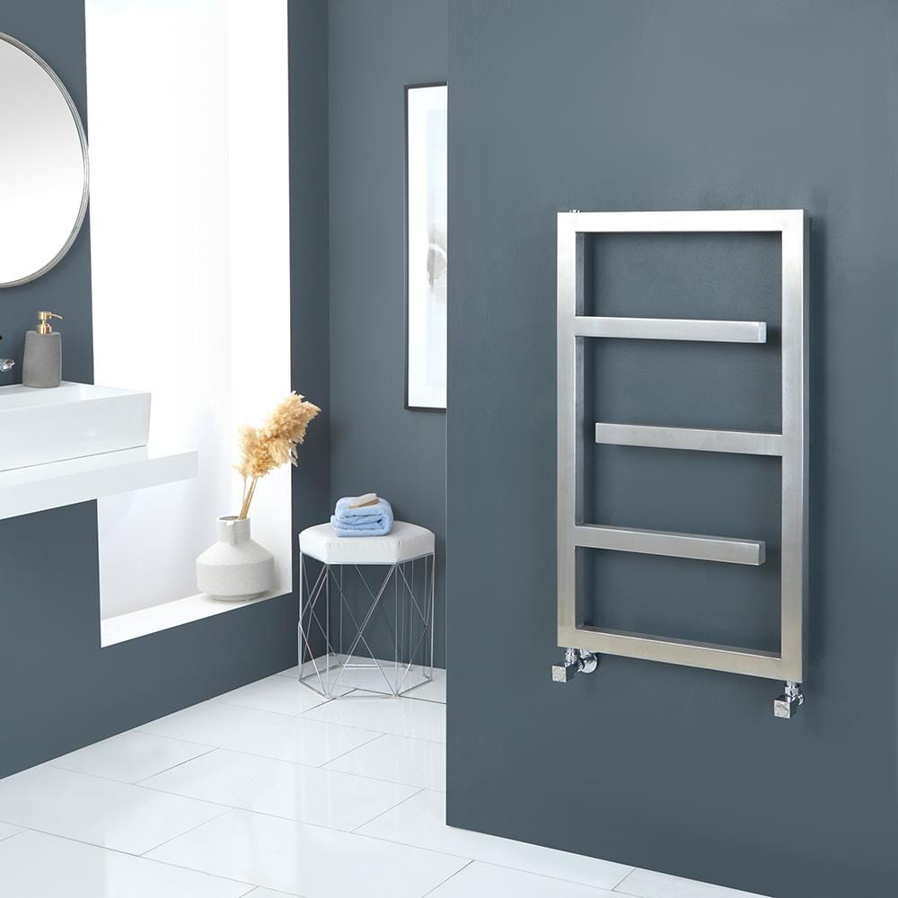 Scaldasalviette di Design Finitura - Acciaio Inossidabile Satinato -  880mm x 500mm - Eclipse