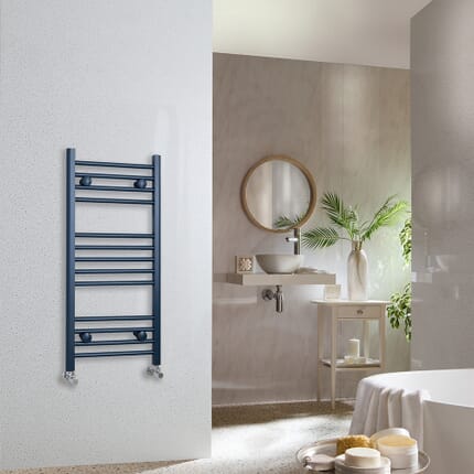 Scaldasalviette Diritto Blu (Regal Blue) - Scelta delle Dimensioni - Ive