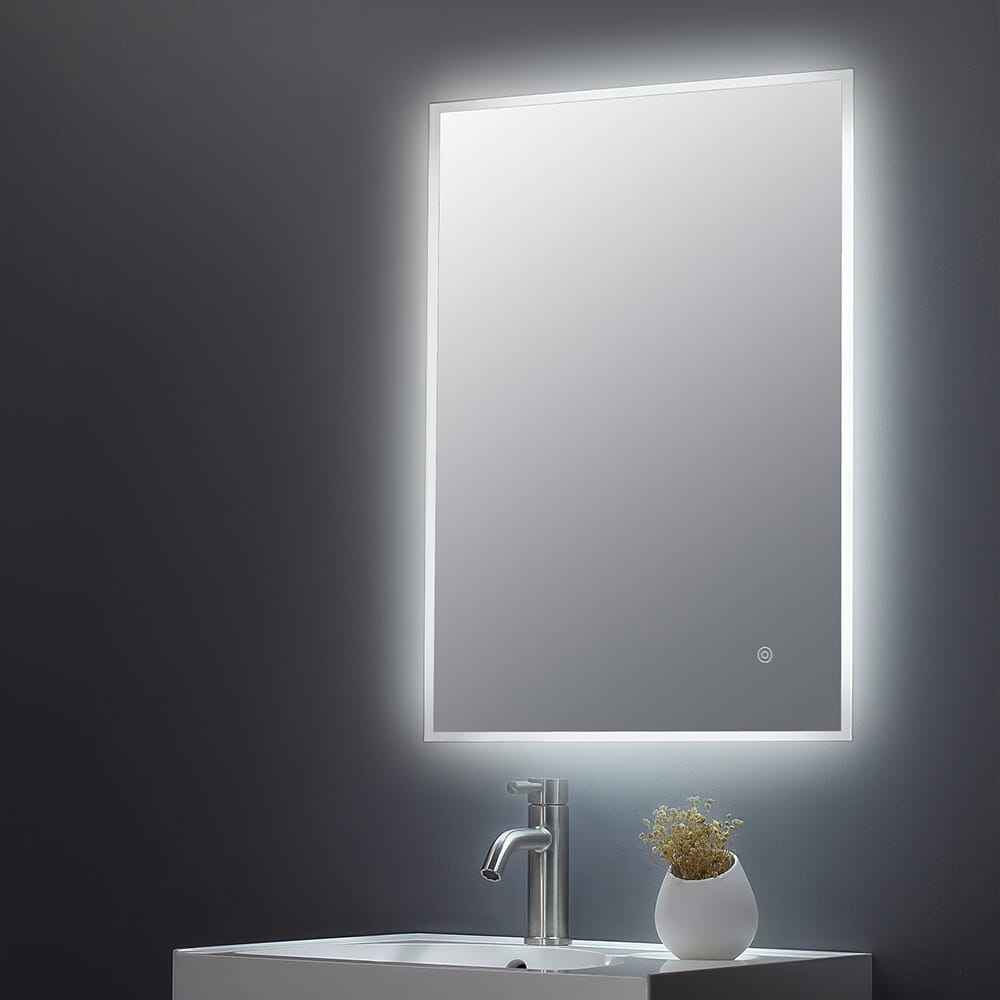 Specchio per Ambienti Interni con Illuminazione a LED 25W e Antiappannamento- 500mm x 700mm - Hudson Reed