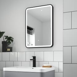 Specchio con Illuminazione a LED con Cornice Nera 25W e Antiappannamento - 500mm x 700mm - Hudson Reed