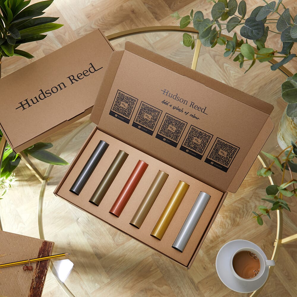 Scatola di Campioni di Colore per Radiatori -  Una Selezione di Tutte le Finiture Metallizzate