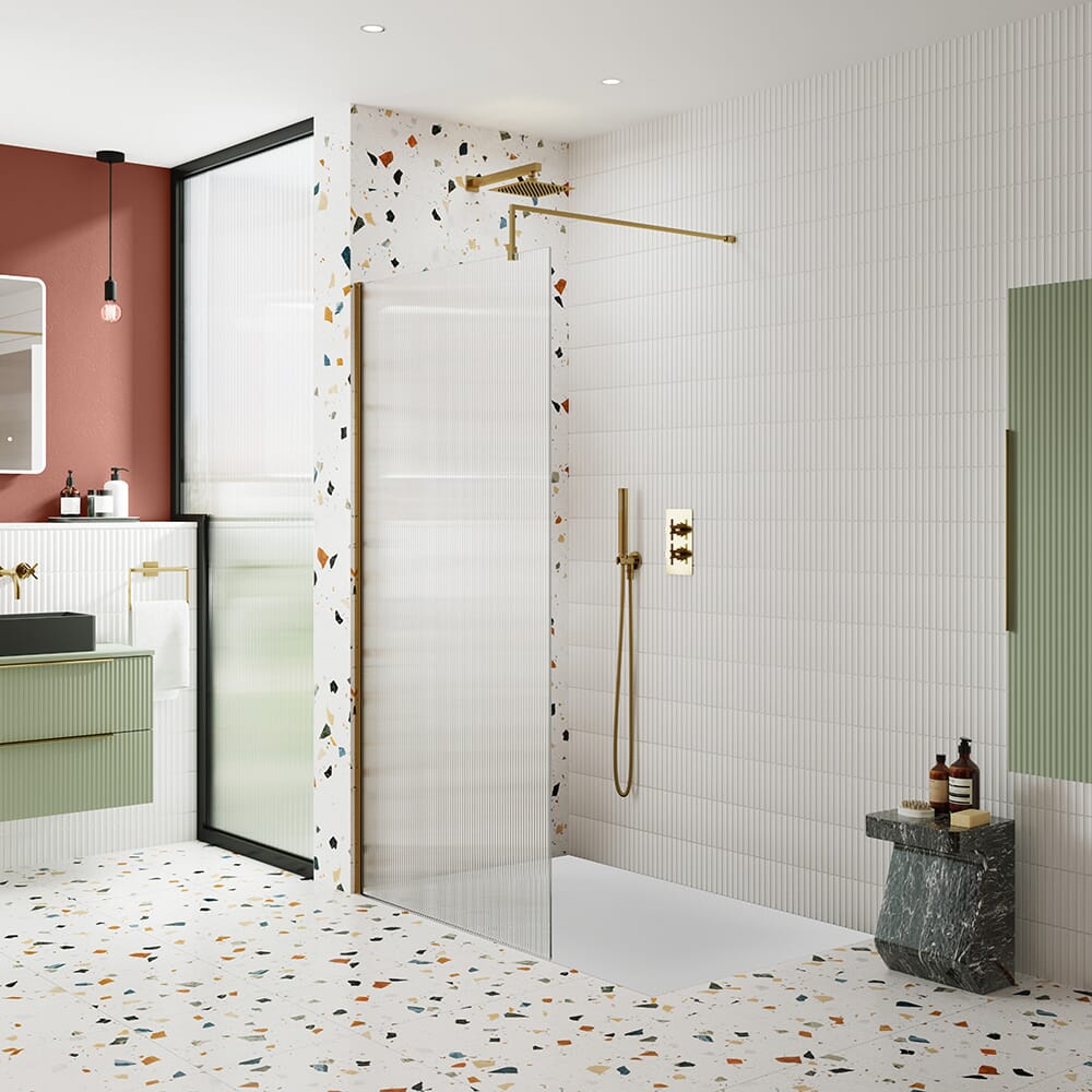 Box Doccia Walk-In Ottone Spazzolato in Vetro Scanalato con Piatto Doccia - Scelta di Dimensioni ed Opzioni con Anta Paraspruzzi