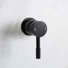 Miscelatore Doccia Manuale Circolare ad 1 Via Nero - Nox