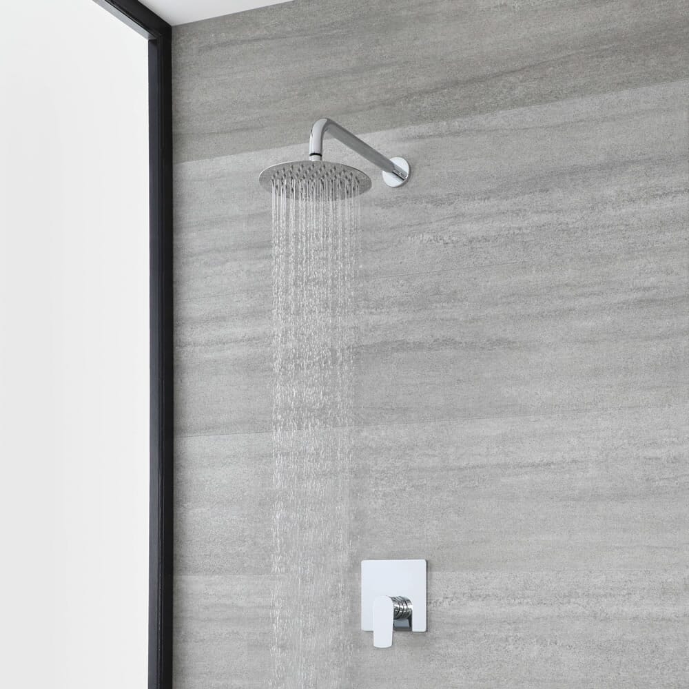 Miscelatore Doccia Moderno con Soffione Doccia Rotondo – Cromato – Arcadia