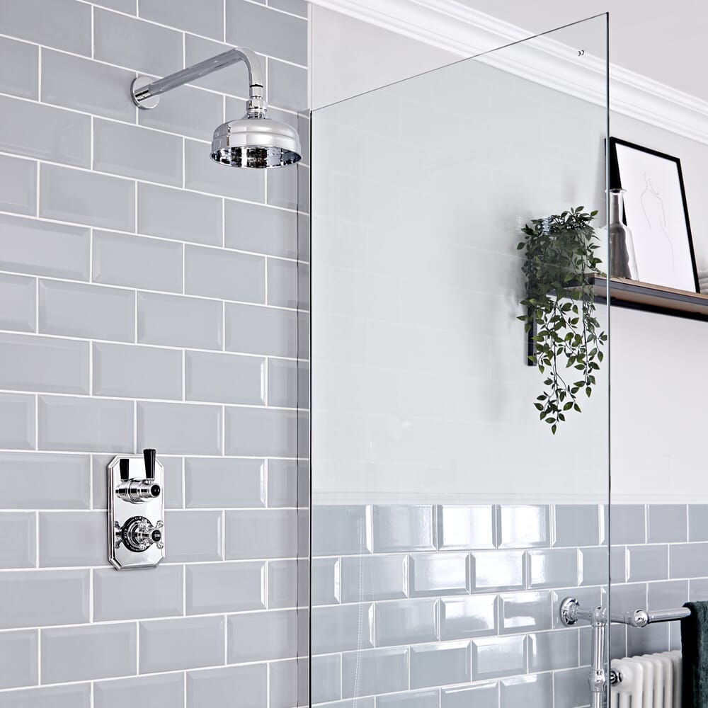 Doccia Termostatica Tradizionale (1 Via) con Soffione Rotondo Murale da 150mm - Cromato & Nero - Elizabeth