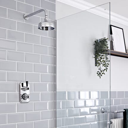 Doccia Termostatica Tradizionale (1 Via) con Soffione Rotondo Murale da 150mm - Cromato & Nero - Elizabeth