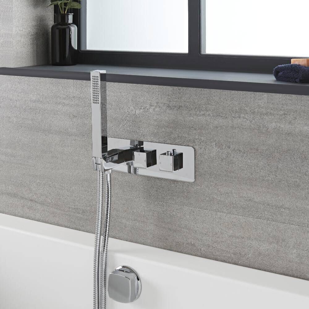 Doccia Termostatica con Doccetta, Erogatore Vasca e Doccetta (2 uscite) – Cromato – Kubix