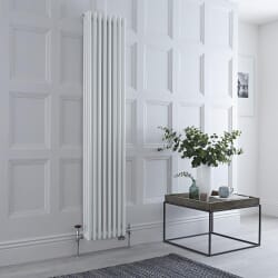 Radiatore Tradizionale Verticale Triplo Misto Regent - Bianco - 1800mm x 380mm - Regent - Disponibile con Opzione WiFi - Regent