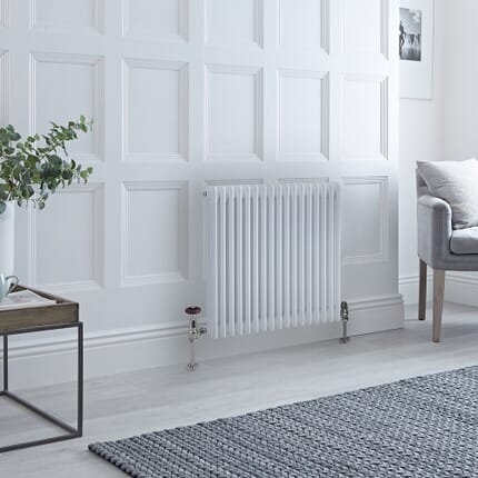 Radiatore Orizzontale Bianco Tradizionale a Tripla Colonna – 750mm x 785mm – Bianco - Regent