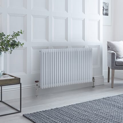 Radiatore Orizzontale Bianco Tradizionale a Tripla Colonna – 750mm x 1190mm – Bianco - Regent
