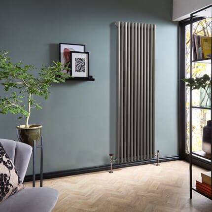 Radiatore Tradizionale Verticale a Doppia Colonna - Argento Metallizzato - Scelta di Dimensioni - Regent