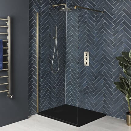 Box Doccia Walk-In Angolare con Piatto Doccia Effetto Ardesia Disponibile in Diverse Misure - Ottone Antico - Alama